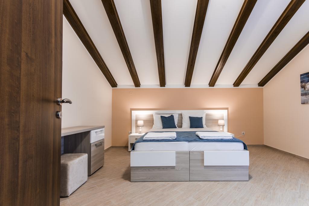 Jedro Apartmani Херцег-Нови Экстерьер фото