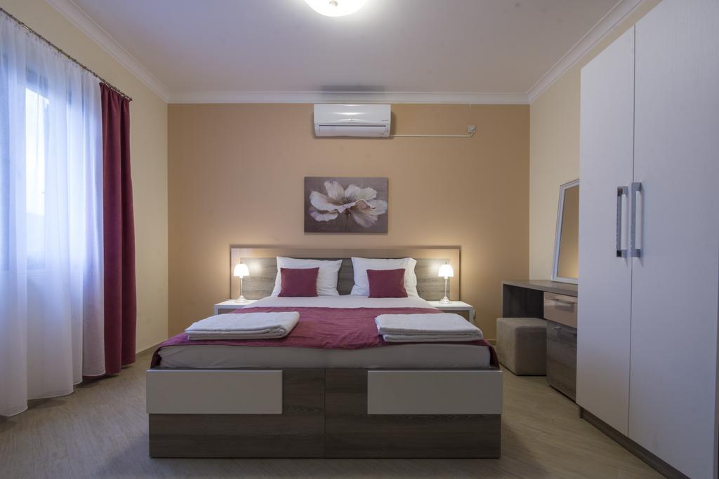 Jedro Apartmani Херцег-Нови Экстерьер фото