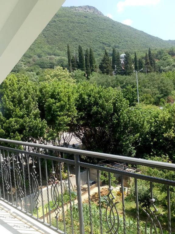 Jedro Apartmani Херцег-Нови Экстерьер фото